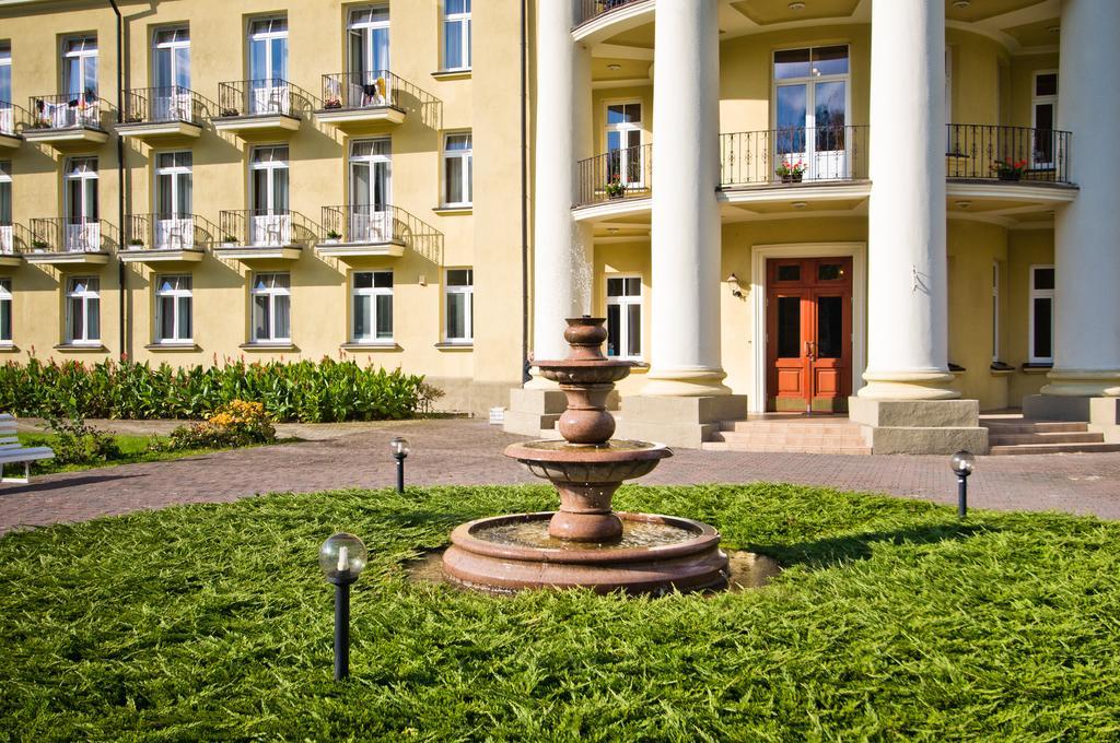 Rehabilitation Centre & Spa Draugystes Sanatorija Друскининкай Екстериор снимка
